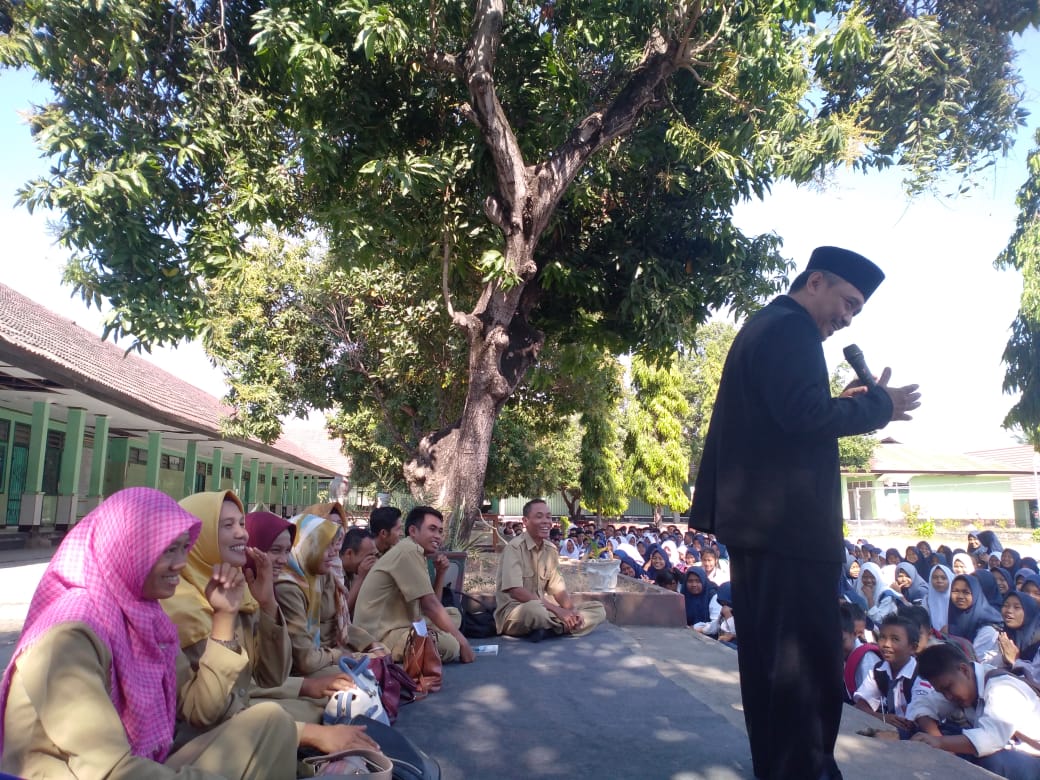 Di Balik Pidato yang Menggetarkan: Mengapa Banyak Pemimpin Kehilangan “Ruh” dalam Kata-Katanya?